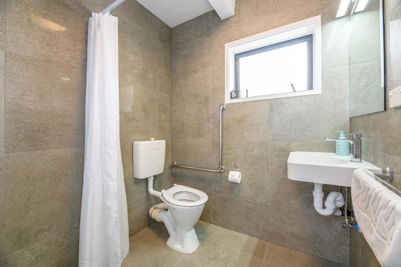Takapuna International Motor Lodge Окленд Экстерьер фото