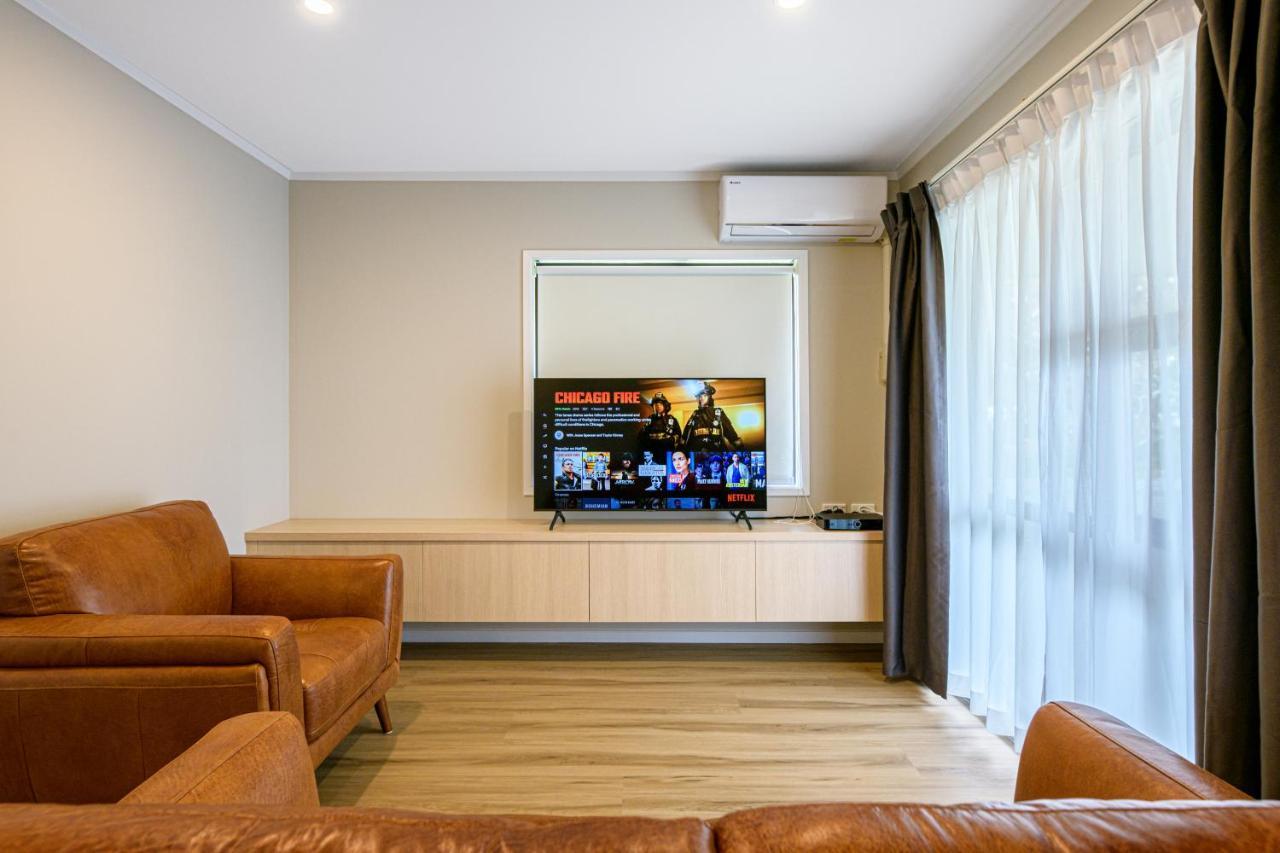 Takapuna International Motor Lodge Окленд Экстерьер фото