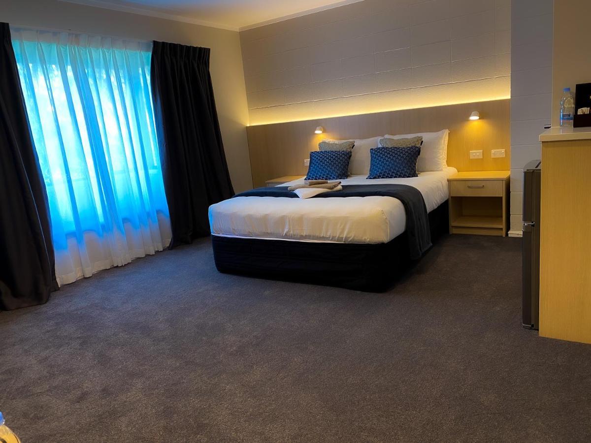 Takapuna International Motor Lodge Окленд Экстерьер фото