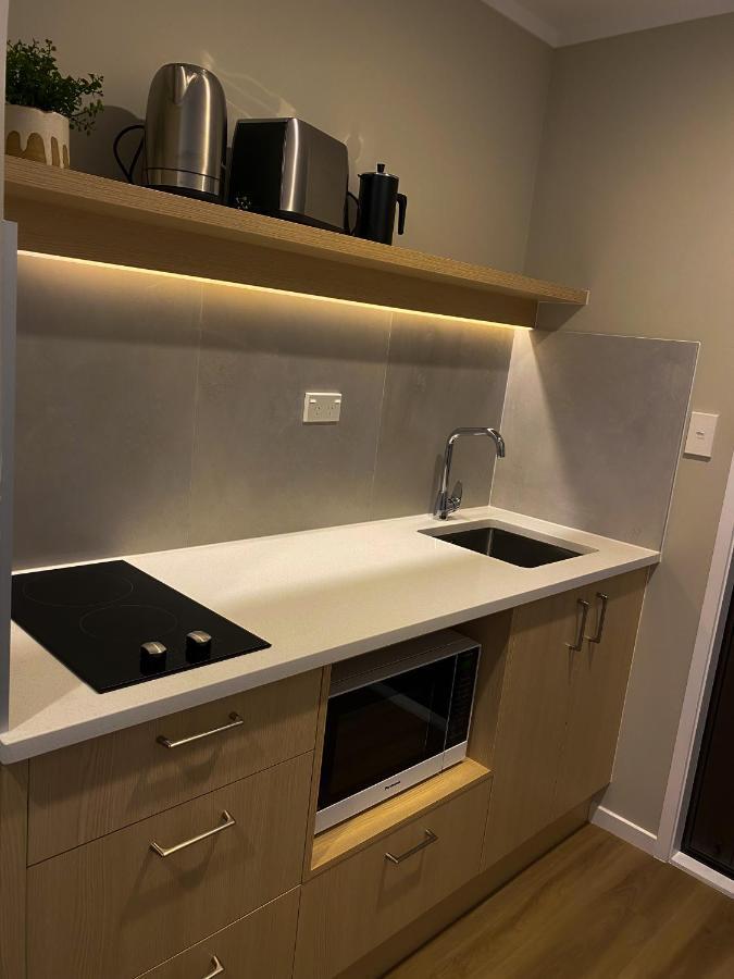 Takapuna International Motor Lodge Окленд Экстерьер фото