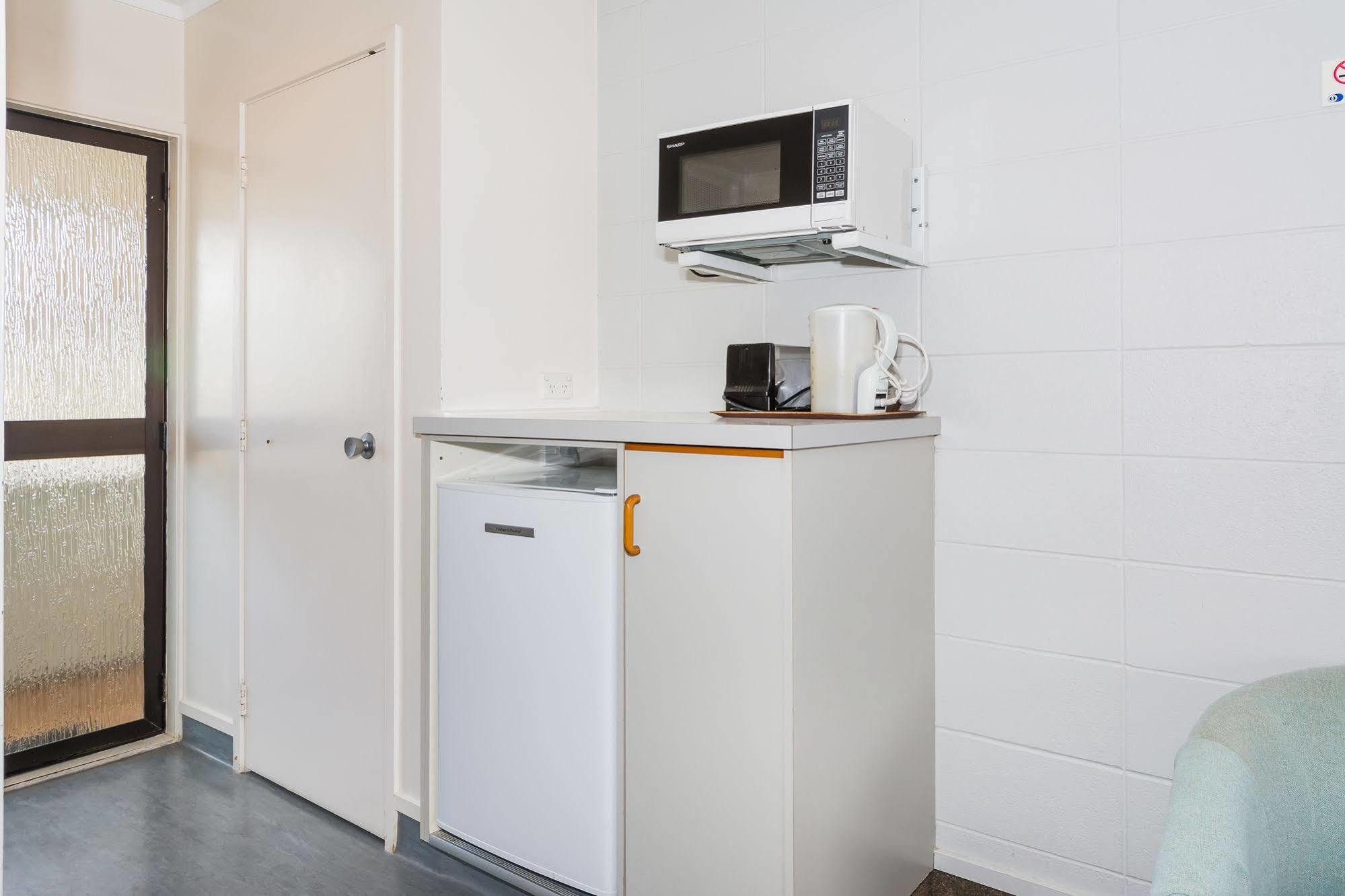 Takapuna International Motor Lodge Окленд Экстерьер фото
